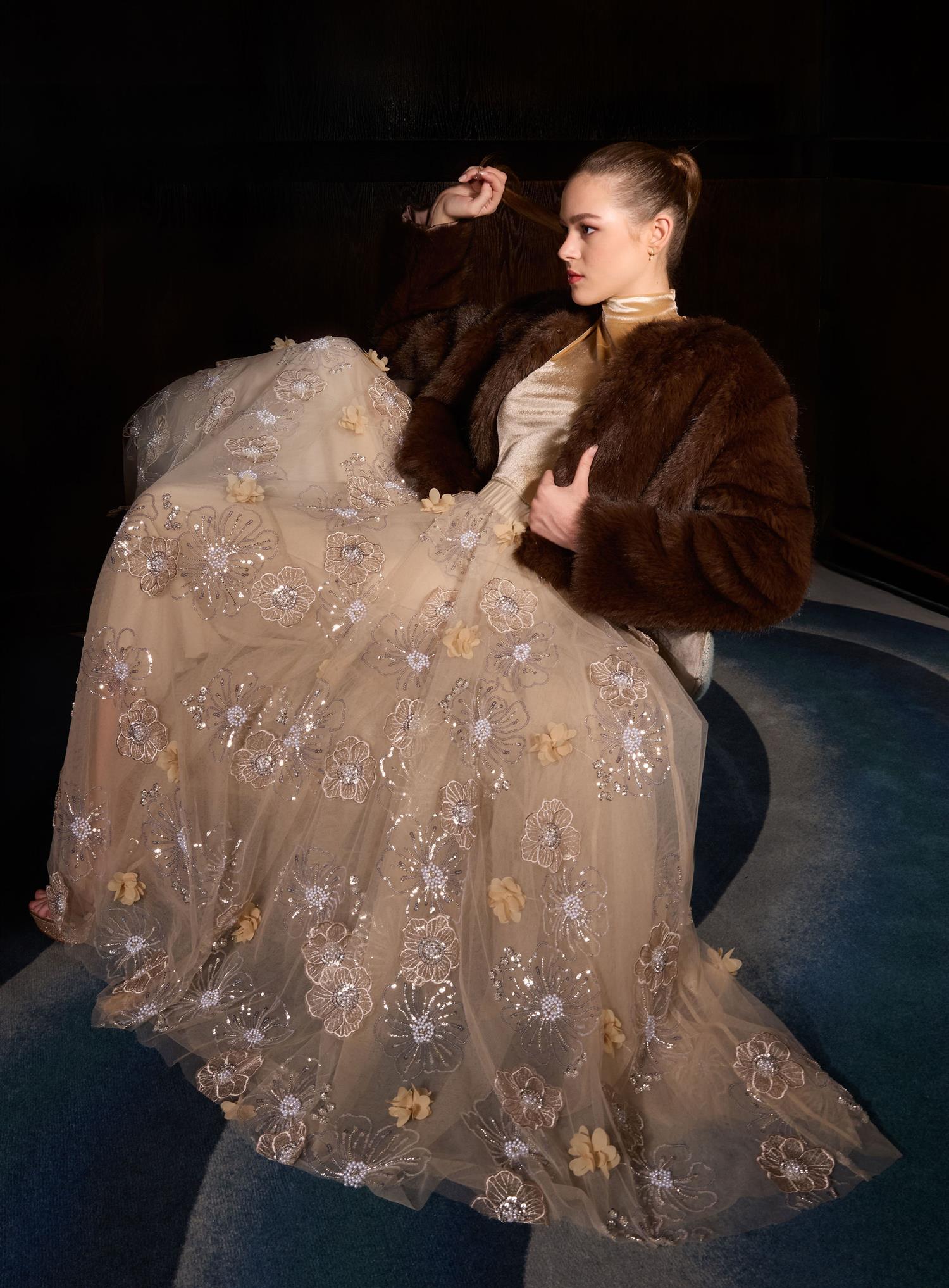 Long fab tulle skirt Flower