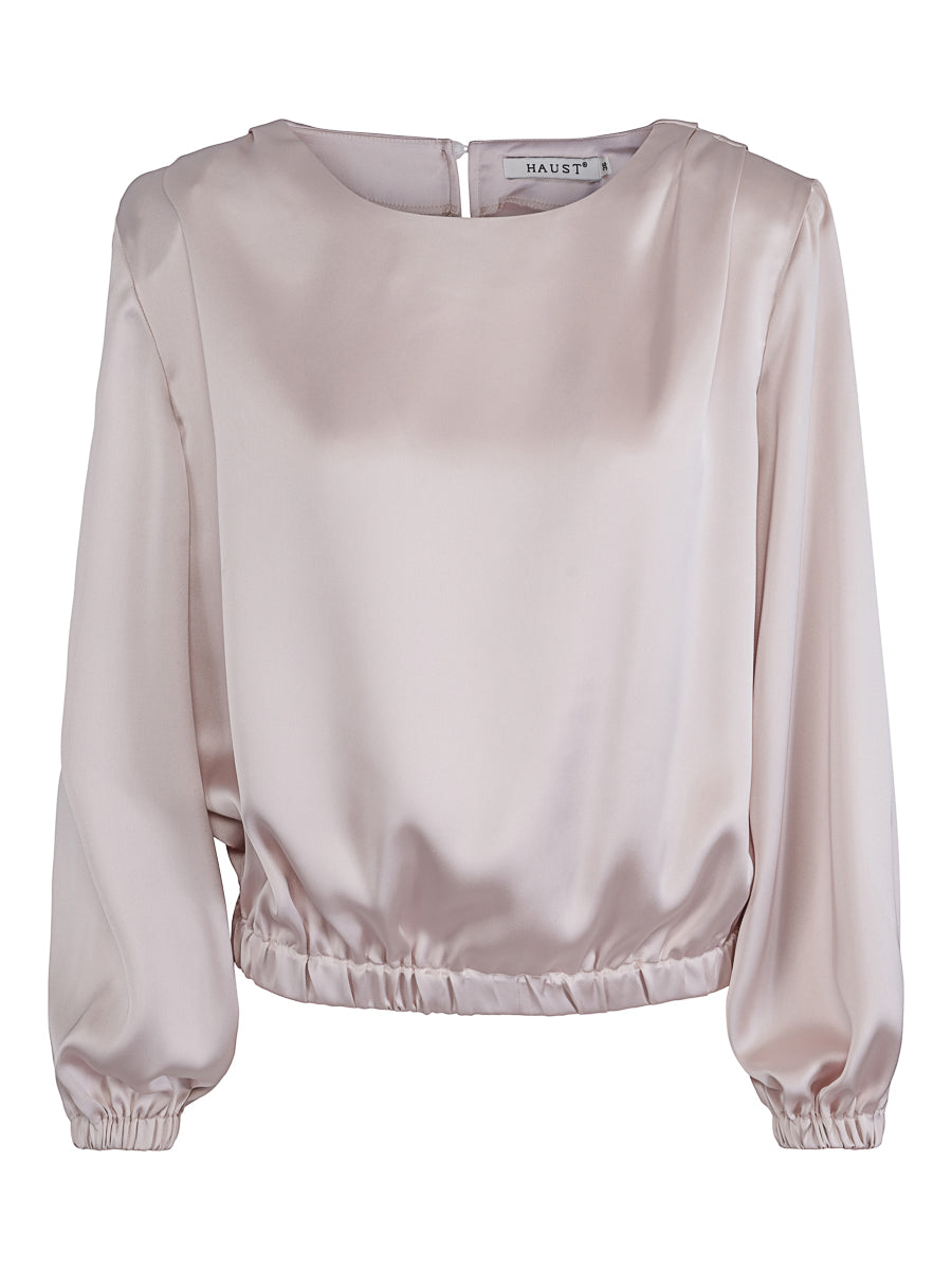 Satin blouse w/elastic hem Ecry