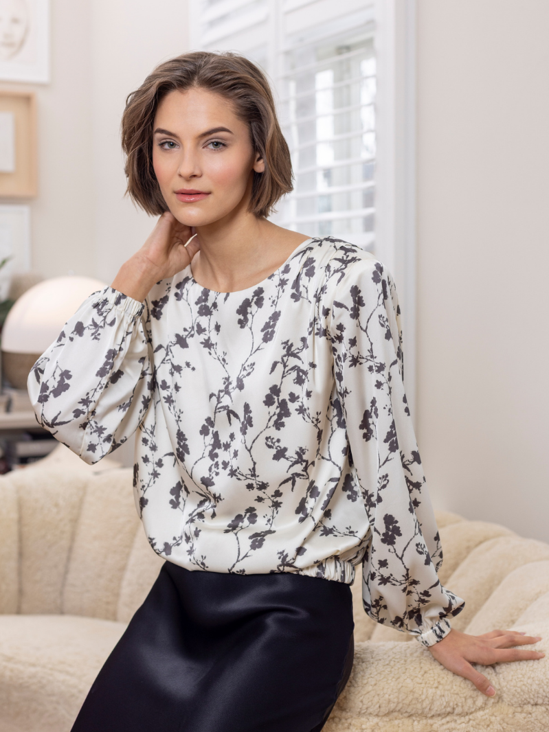 Satin blouse w/elastic hem Creme