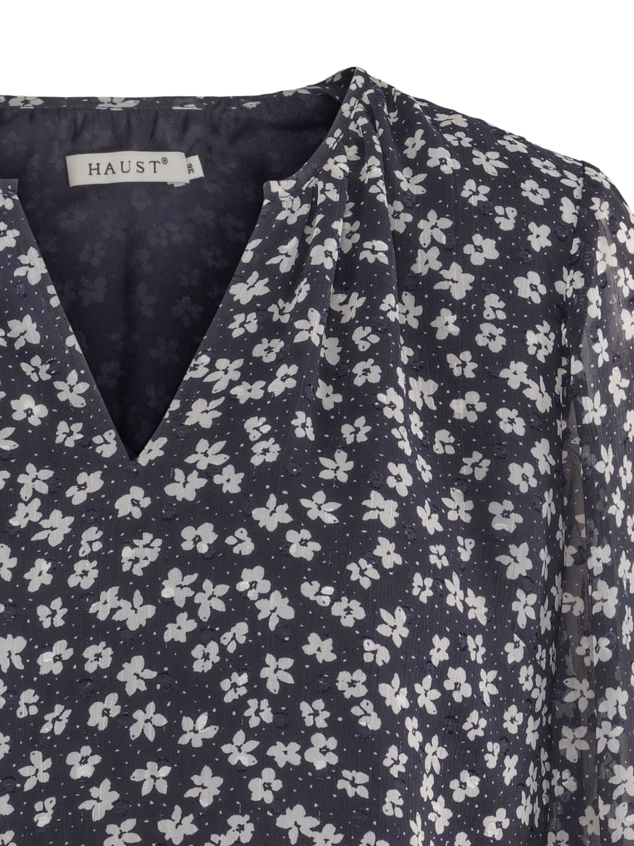 Classic favorite blouse Petit Fleur