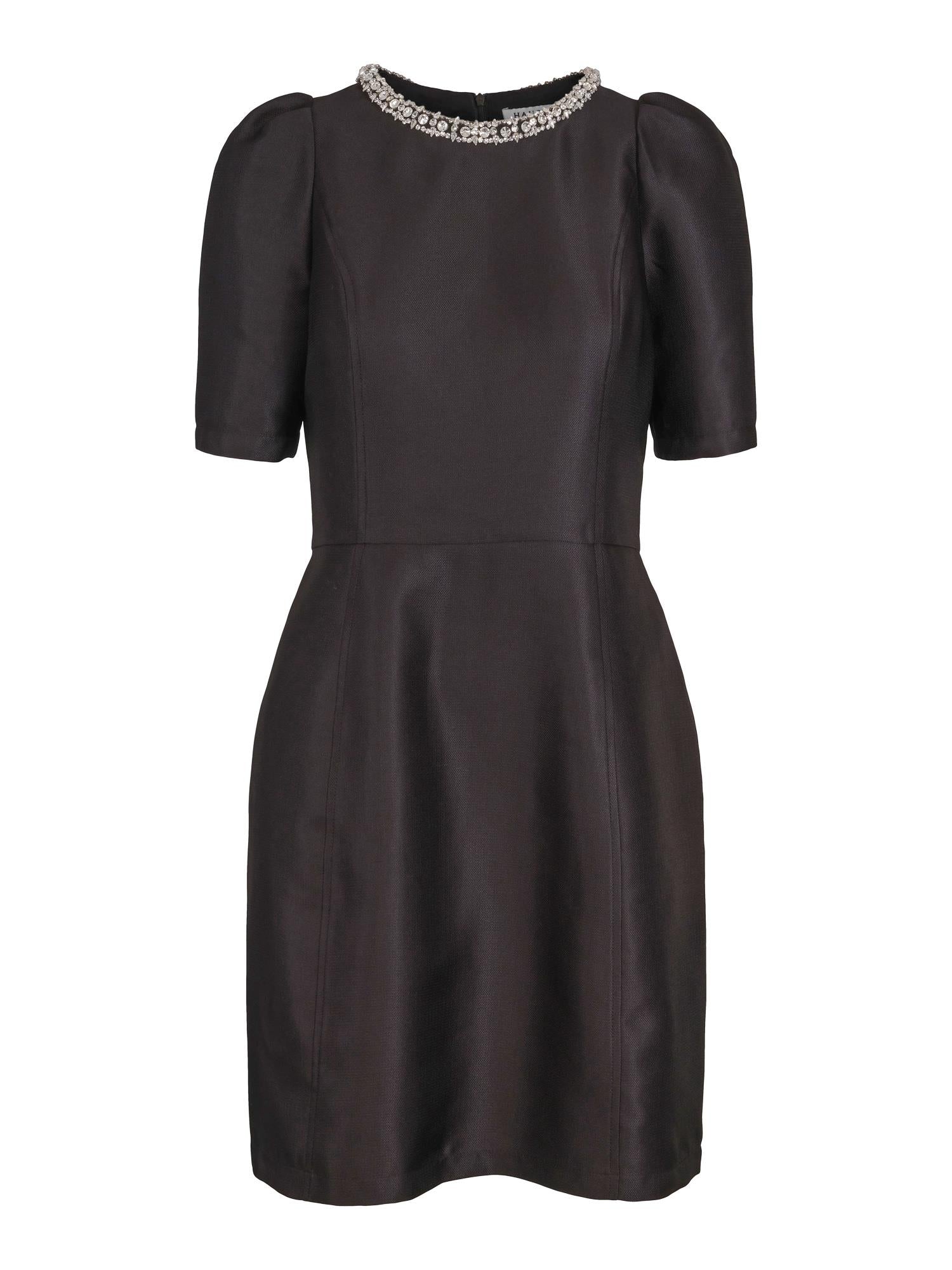 Detailed structure dress Sort