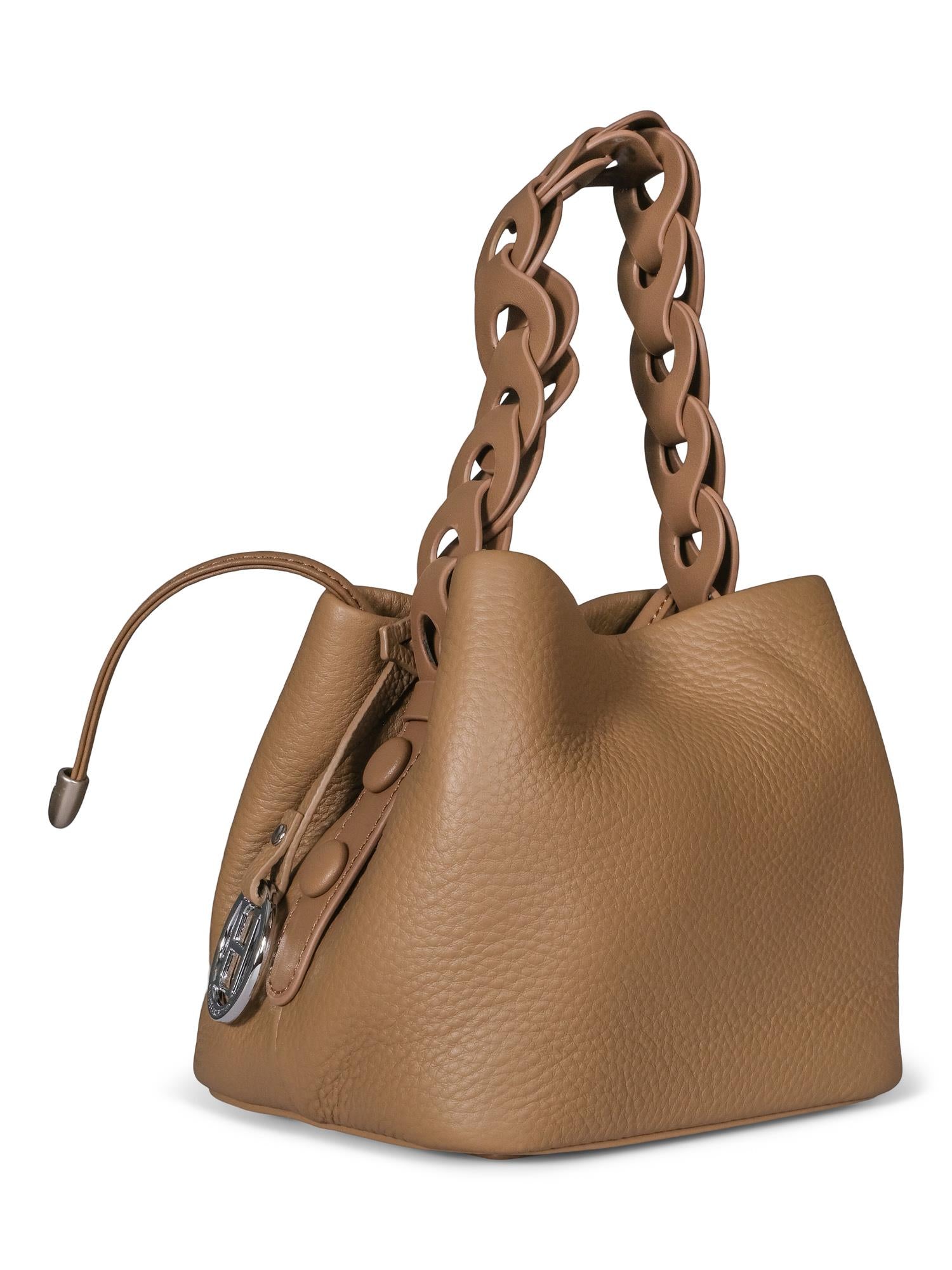 Detailed handle leather bag Sand