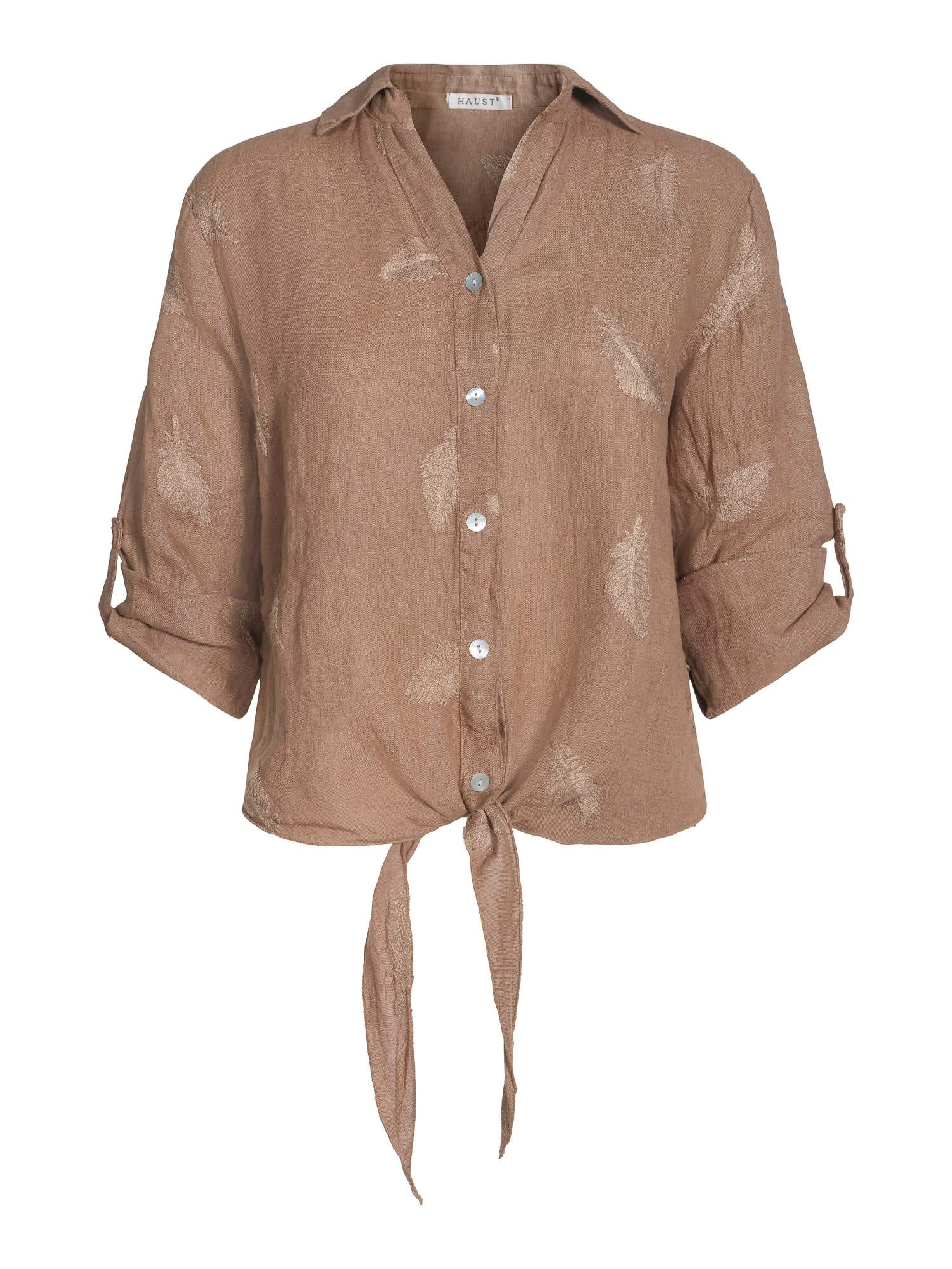 Tie feather embr shirt Mørk-sand