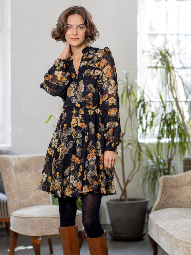 Detailed dress Dotted Black-Flower