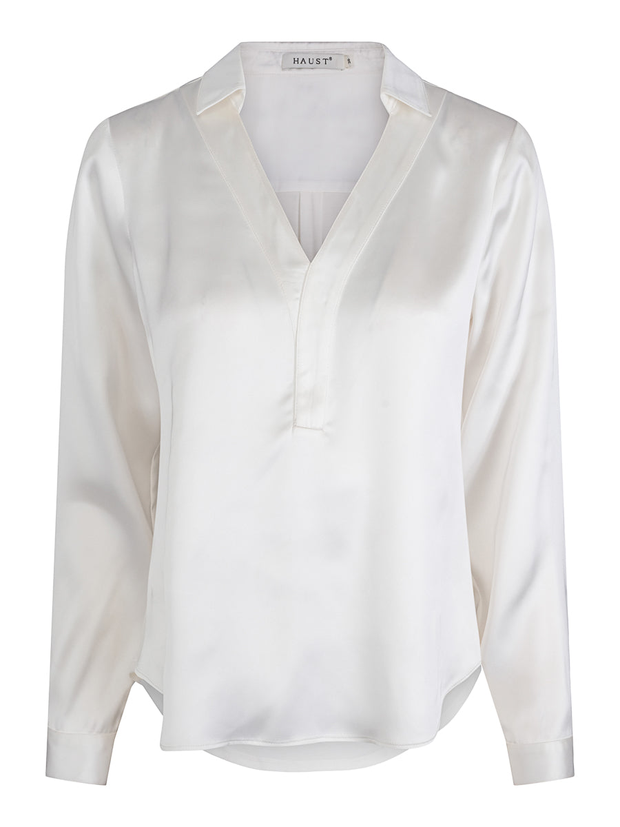 55-830 V-neck shirt Krem