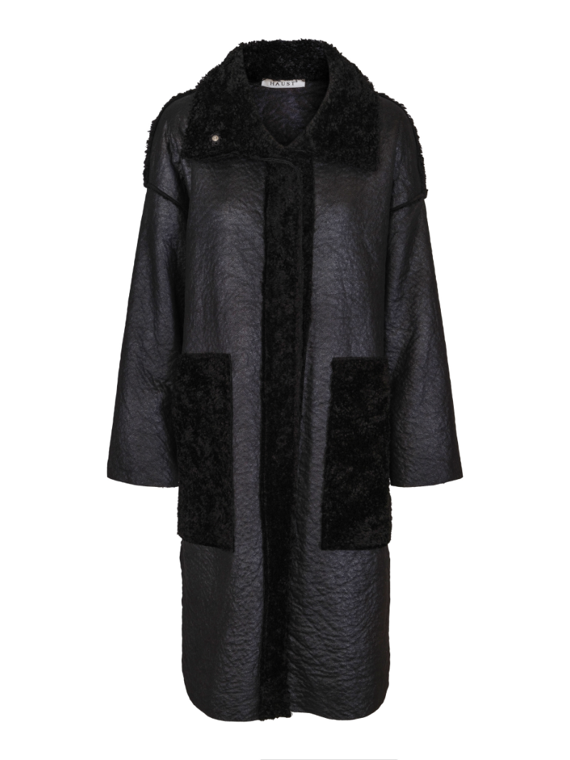 Reversable fur coat Black