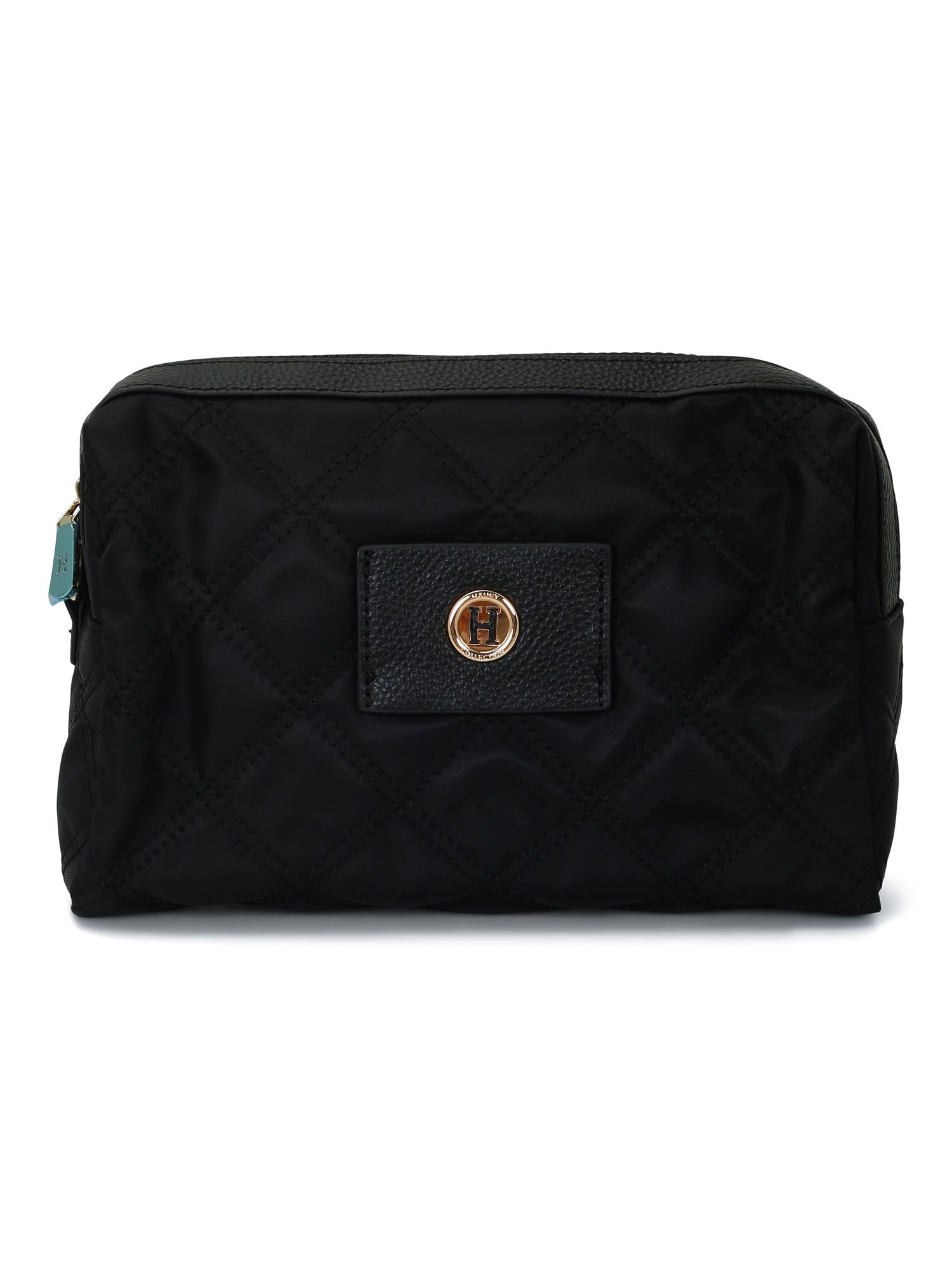 55-896 Quilted toilet bag  Sort